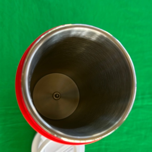 White Travel thermos with Red Accent - Picture 4 of 8